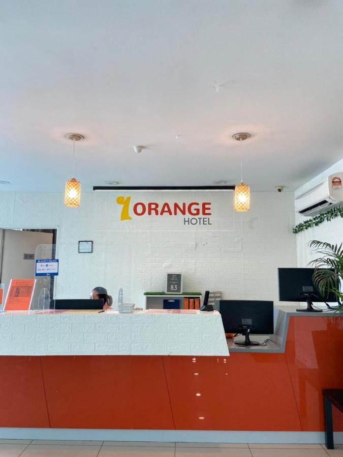 1Orange Hotel Sri Petaling Kuala Lumpur Exterior photo